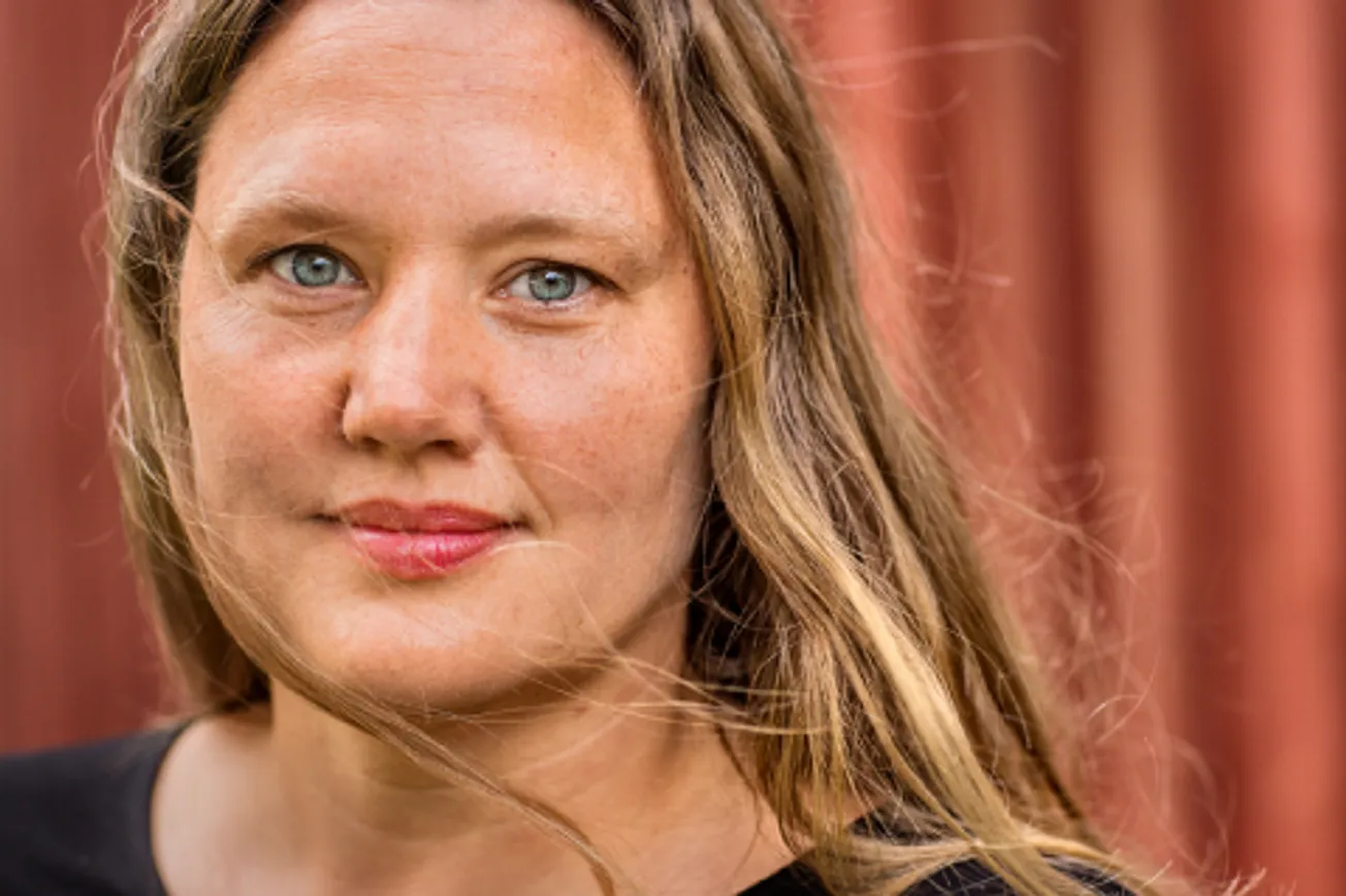 Porträttbild på Anna Rosling.