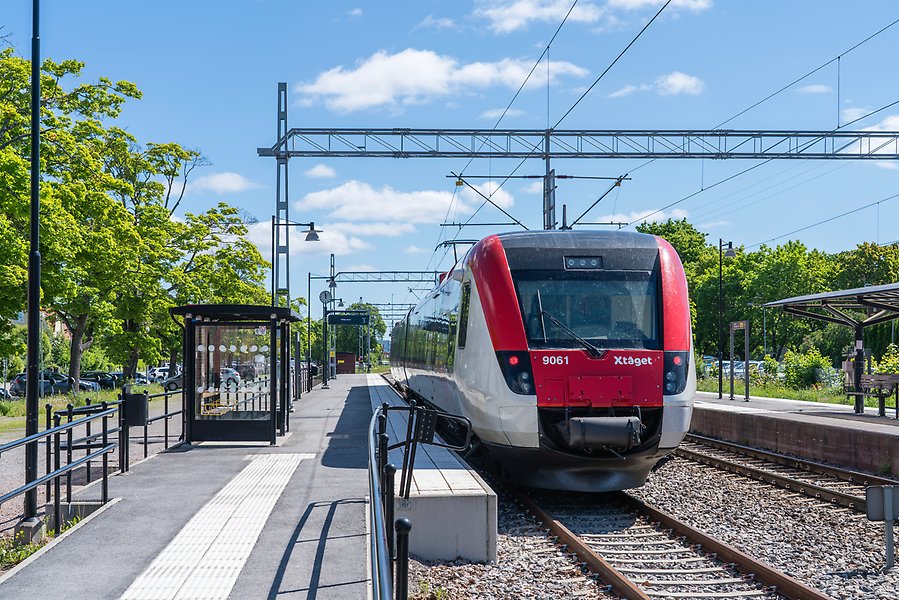 Tåg på tågstation